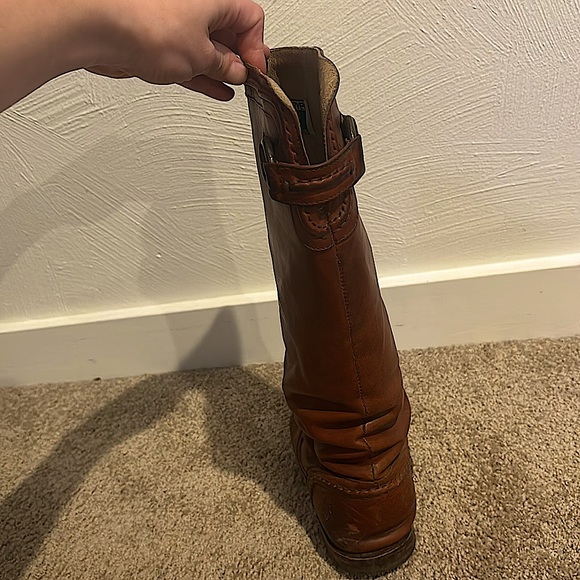 Frye leather boots so 6.5 - Picture 2 of 5